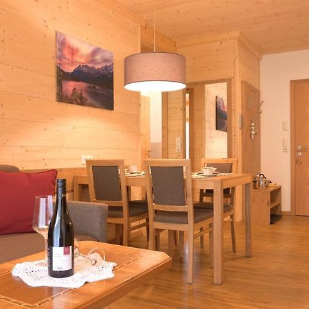 Villa Alpin Holzgau Exterior foto